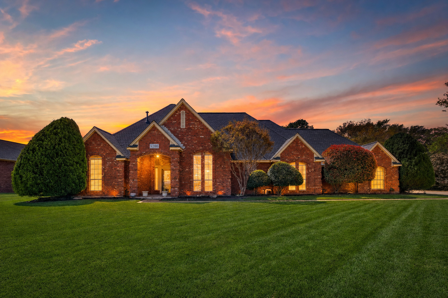 Hillside Court, Southlake (Dallas-Fort Worth)