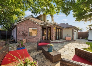 Coppell Estate real photo 4