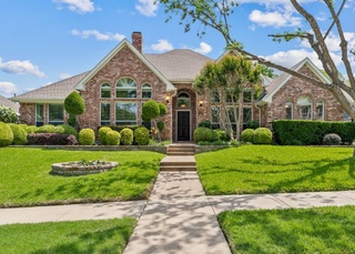 Coppell Estate real photo 5