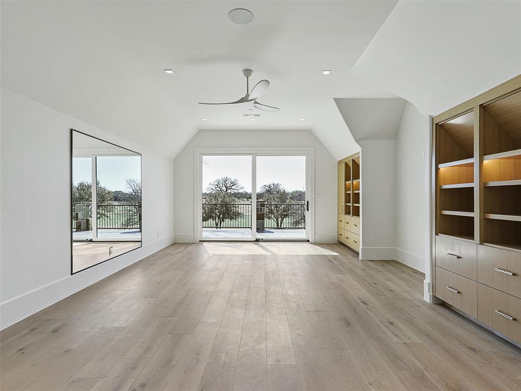 Cedar Elm Terrace, Westlake real photo 5