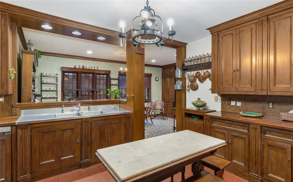 Highland Park Cottage real photo 4